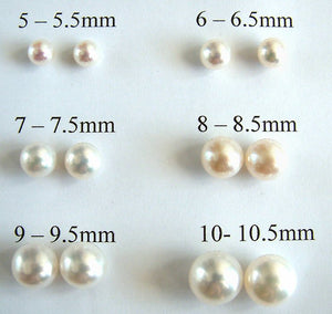 Pearl Stud Earrings on Gold - White